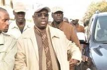 Invraisemblable ! Macky Sall noie Wade à Guinguinéo