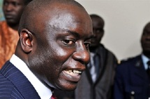 Mbacké Seck appelle Idrissa Seck à ne pas soutenir Macky Sall