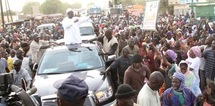 En meeting à Fatick, Macky Sall au milieu des siens