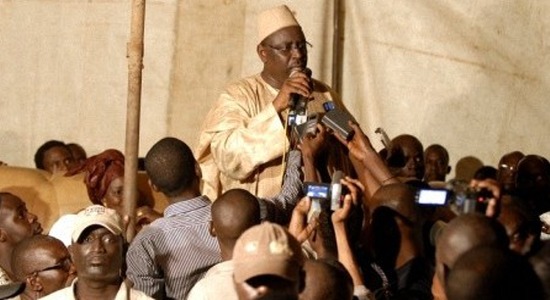 Macky Sall promet des mesures d’urgence pour la ville de Rufisque