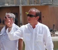 Ça se corse pour le PDG du Lamantin Beach : Bertrand Touly dans le collimateur de la police française