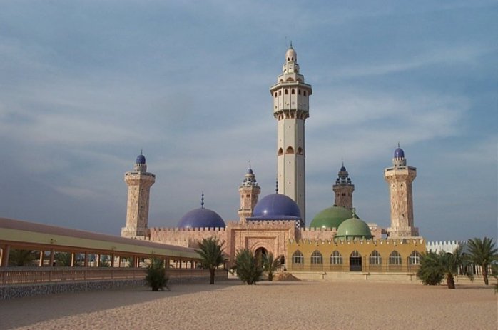 Touba ne veut plus de femmes policières dans la mosquée