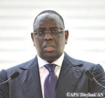 Macky Sall annonce la revue des conventions minières