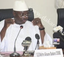 Discours de passation  de services : Alioune Badara Cissé ignore royalement Macky Sall