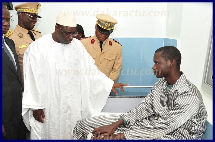 Macky Sall annonce 10 millions de francs de prime pour les invalides et blessés de guerre