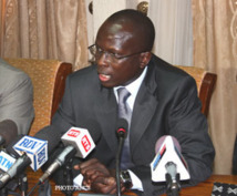  « Macky Sall est en train de fabriquer un candidat qui peut faire mal… »