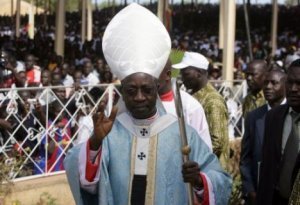 Messe du jour de Noël : Le Cardinal SARR encore apôtre de la paix demande aux chrétiens de mieux comprendre Jésus-Christ