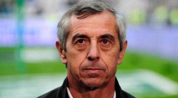 Alain Giresse « La pelouse du stade gambien est  dans un piteux état, je ne peux pas prendre le risque de… »