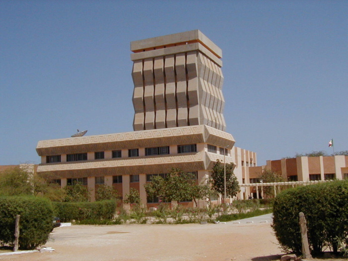 ASSEMBLEE GENERALE DE L’AMICALE DES ELEVES ET ETUDIANTS DE GUINAW RAILS :Birahime Bouna Lèye élu à la tête de l’amicale pour un mandat d’un an.