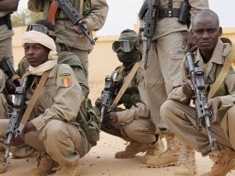 Treize soldats tchadiens et 65 djihadistes tués dans le Nord-Mali