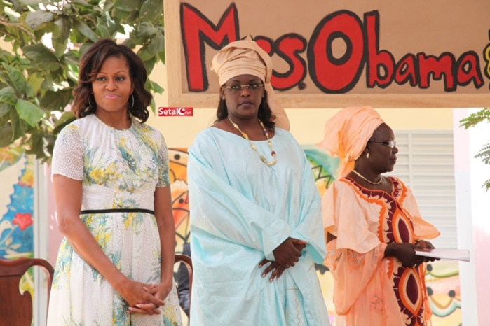 REGARDEZ. Les images de la visite du couple présidentiel américain à Dakar