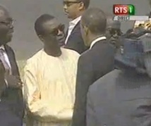 REGARDEZ. Obama et Youssou Ndour remettent ça!