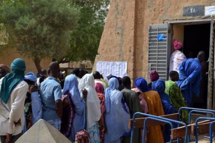 Mali: fin du vote au 1er tour de la présidentielle sans incidents