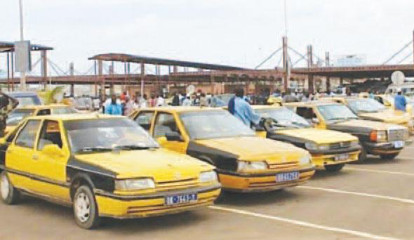 Dakar : Les taximans urbain entre en bataille contre le transport en ligne