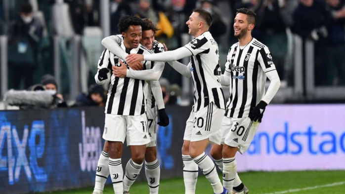 Football: la Juventus écope de 10 points de pénalité en Serie A après révision de la sanction