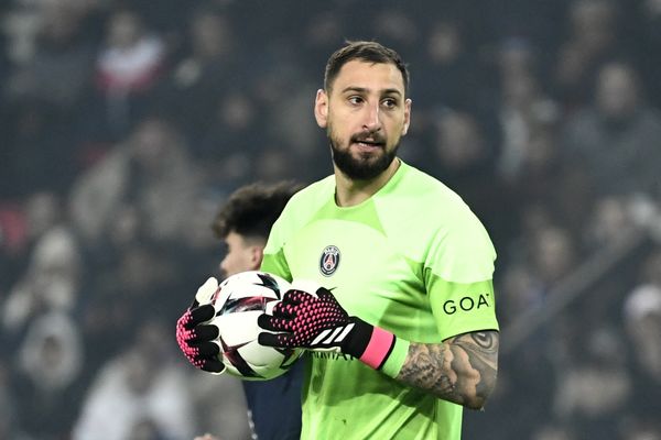 Gianluigi Donnarumma : le gardien du PSG et sa compagne hospitalisés après une attaque à leur domicile