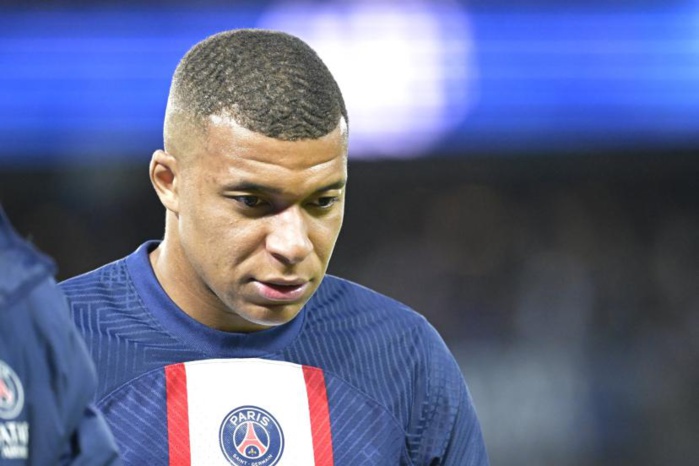 Al-Hilal propose 300 millions d'euros pour Mbappé, le PSG prêt à accepter l'offre saoudienne (L'Equipe)