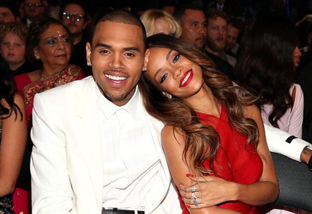 Rihanna a toujours Chris Brown dans la peau