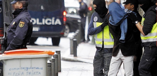 Espagne : un Sénégalais tue un Marocain qui voulait le...