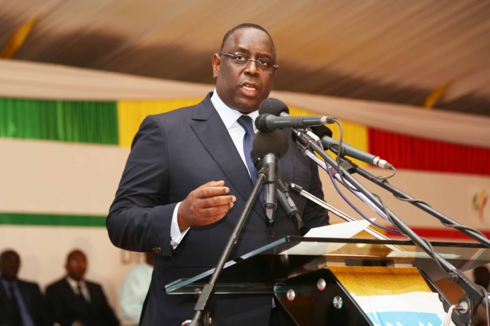 " Les abris provisoires sont passés de 18% en 2011, à 11% en 2015 ", selon Macky Sall