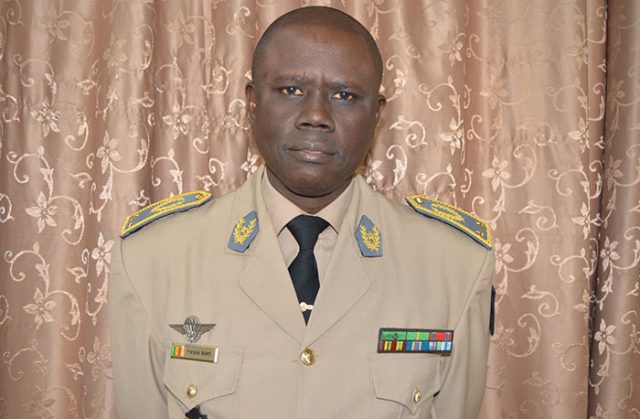 Regardez la déclaration du colonel Seydou Maiga Moro, Chef d’Etat major de la force militaire de la CEDEAO à la sortie de la réunion