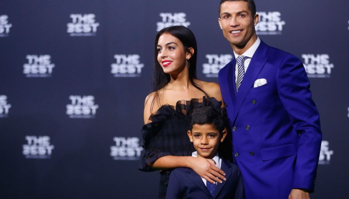 Quand Ronaldo surveille sa copine sur Instagram