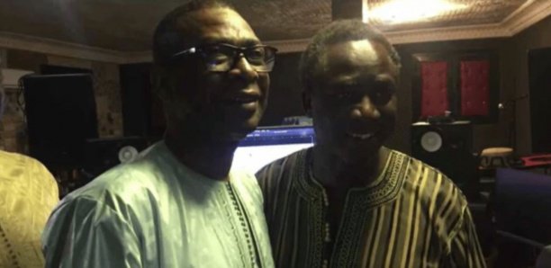 Youssou Ndour rend visite à Thione Seck