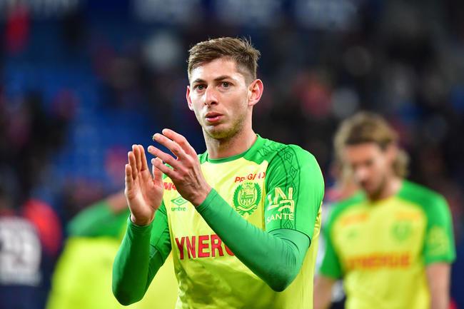 Disparition de l’avion d'Emiliano Sala : La police arrête les recherches