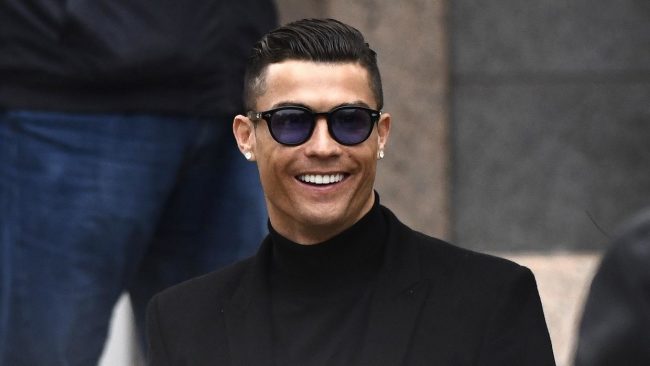 Cristiano Ronaldo est milliardaire, une première dans l'histoire du football.