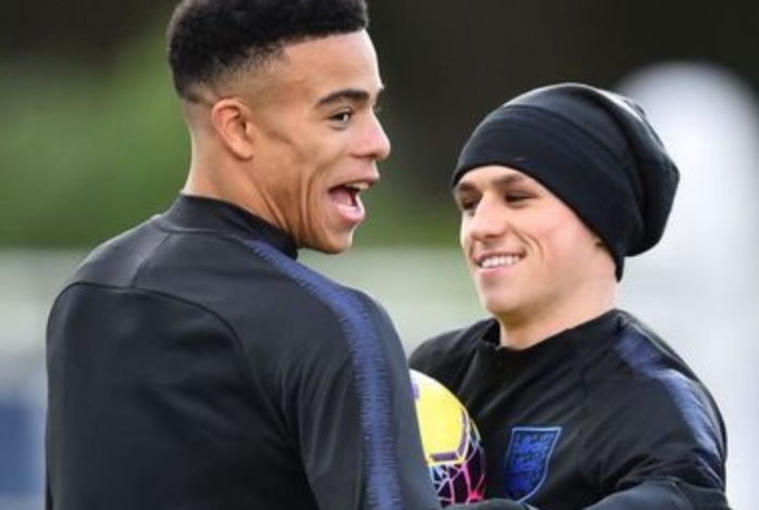 Sélection Anglaise : Phil Foden et Greenwood exclus du groupe pour avoir fait rentrer des filles à l'hôtel.