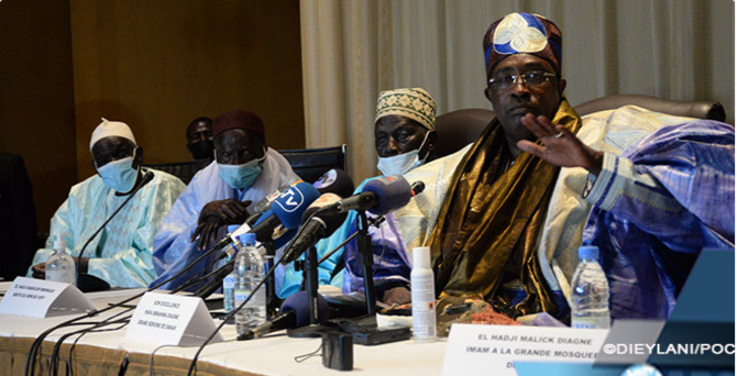 Convoqué en assemblée générale, le Conseil Supérieur de la collectivité Lébou s'est réuni ce dimanche pour statuer sur la situation nationale du pays.  Dans sa déclaration, le chef Supérieur de la collectivité, Papa Ibrahima Diagne, met en garde tout