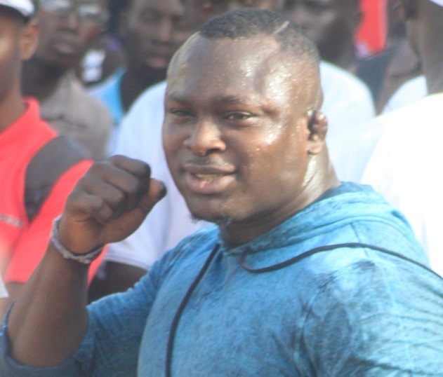 Modou Lô attaqué à Pikine par des supporters de Eumeu Sène