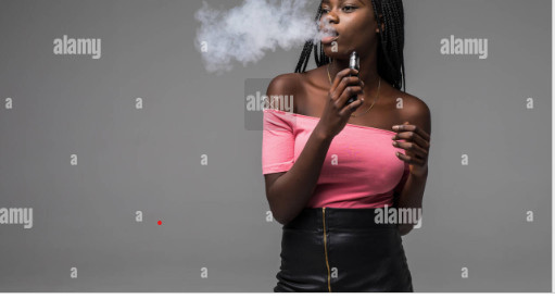 90 % de filles s'adonnent au vapotage, selon la LISTAB