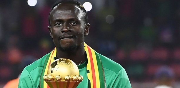 Onze d'Or 2022 : Sadio Mané deuxième derrière Benzema.