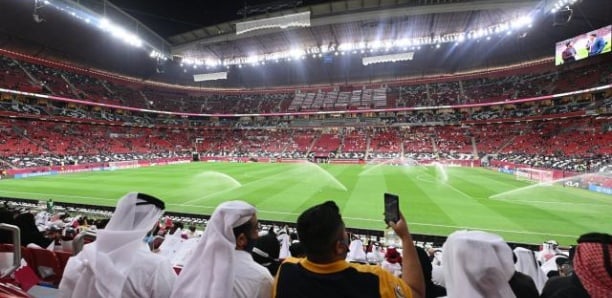 Pour son Mondial, le Qatar paie le voyage de fans en échange de commentaires positifs sur les réseaux sociaux