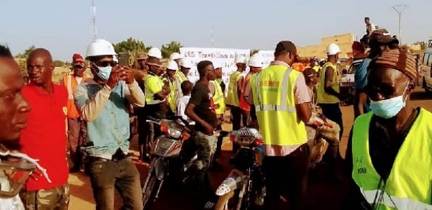 Matam : Marche des travailleurs de la SERPM contre la fermeture de la petite mine