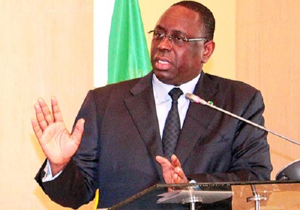 Macky Sall plaide pour la libération des 3 journalistes