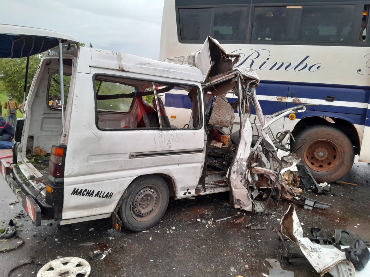 Collision meurtrière entre un bus et un minicar à Koumpetoum: le bilan s'alourduit à sept (7) morts