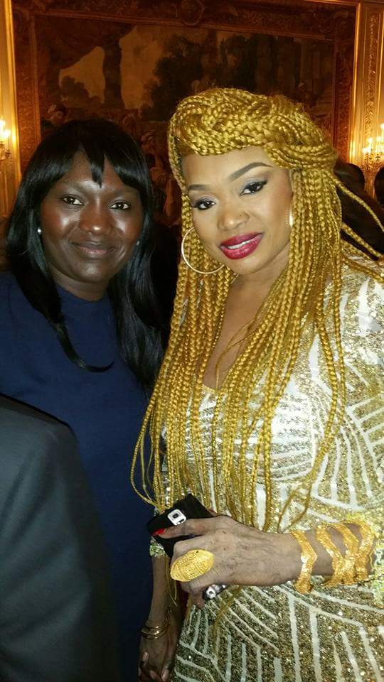 Oumou Sangaré la star malienne se met dans la dépigmentation