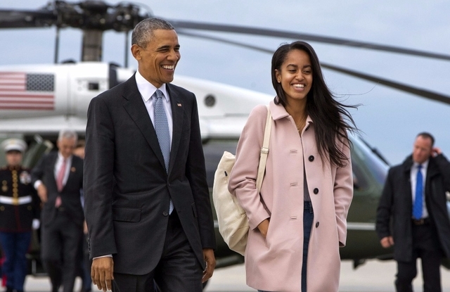 Le President Obama Se Rendra A La Remise De Diplome De Sa Fille Malia Le Meme