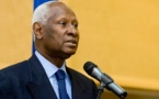 Mali: Abdou Diouf lance un appel à ''une mobilisation urgente''