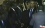 REGARDEZ. Arrivée de Obama à Dakar : Youssou Ndour ravit la vedette à Macky Sall