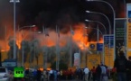 REGARDEZ. L'aéroport de Nairobi ravagé par un impressionnant incendie