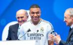 "Je vais donner ma vie pour ce club", lance Mbappé aux supporters du Real Madrid