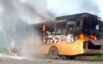 Kédougou: Un bus de Dakar Dem Dik prend feu