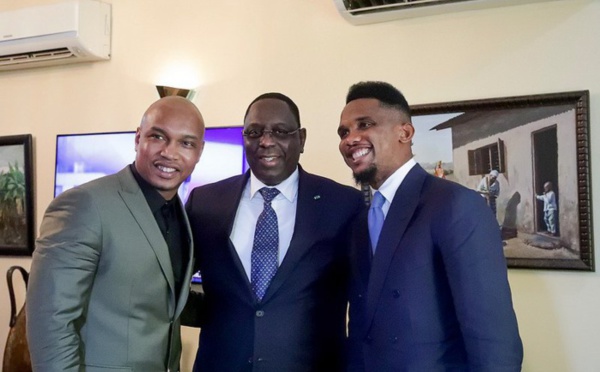 PRESTATION DE SERMENT DE GEORGES WEAH : Le Président Macky Sall pose avec El hadj Ousseynou Diouf et Samuel Eto'o