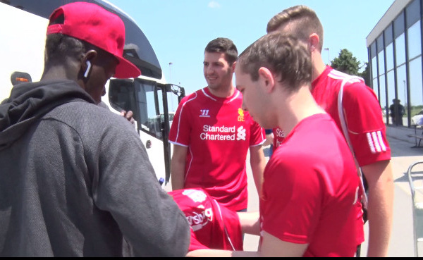 Sadio Mané à la rencontre des supporters de Liverpool en Croatie