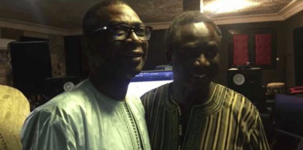 Youssou Ndour rend visite à Thione Seck