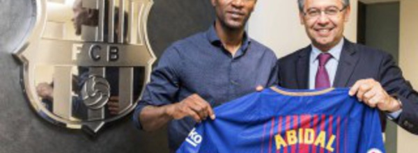 Le FC Barcelone dément avoir acheté illégalement un foie pour Eric Abidal