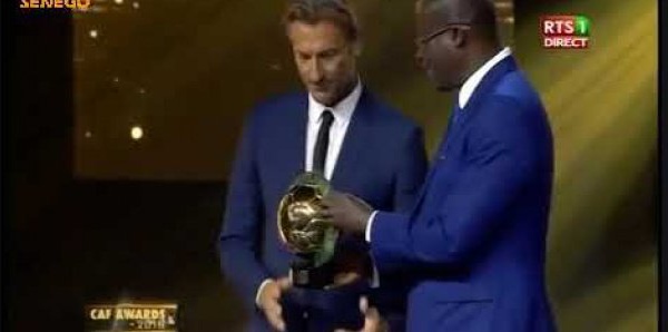 Caf Awards 2018: Hervé Renard rend hommage à Bruno Metsu [Vidéo]